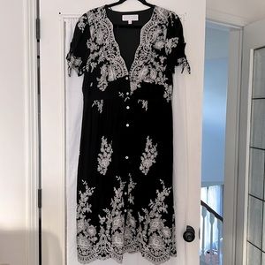 Dress embroidered